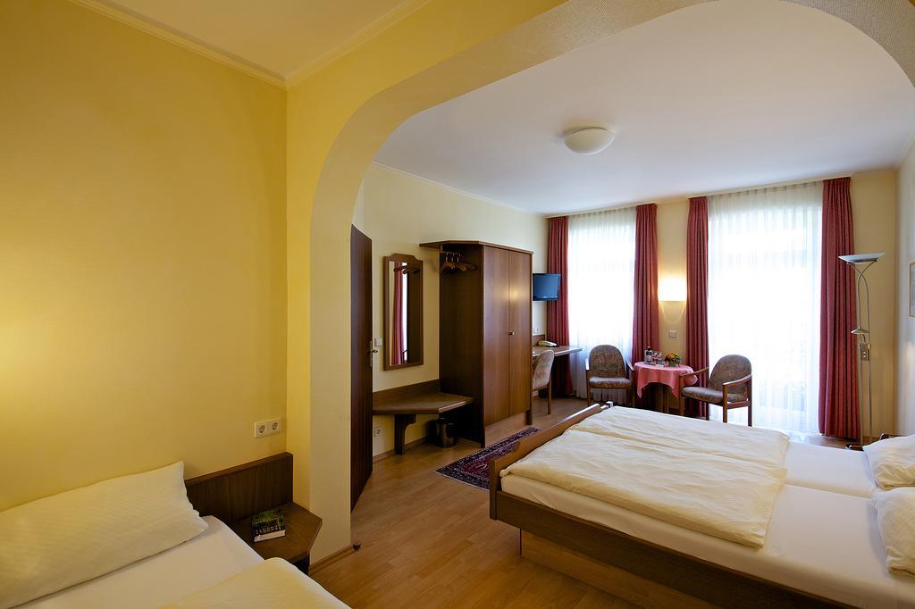 Hotel Hirschen Konstancja Zewnętrze zdjęcie