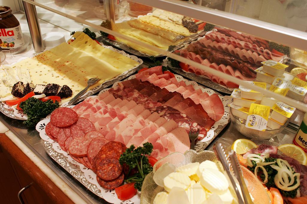 Hotel Hirschen Konstancja Zewnętrze zdjęcie