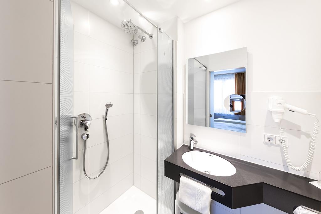 Hotel Hirschen Konstancja Zewnętrze zdjęcie